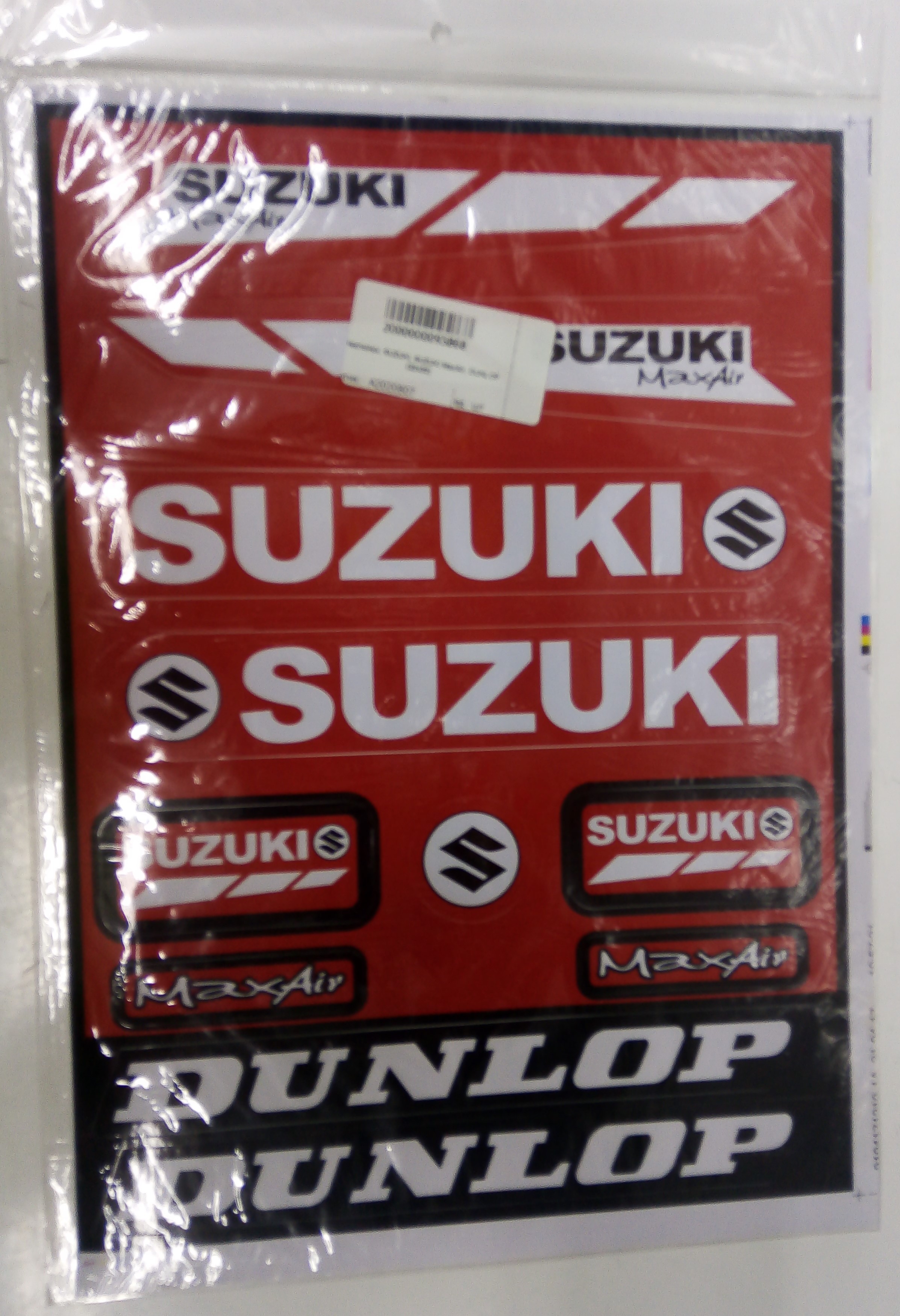 Наклейки: SUZUKI, SUZUKI MaxAir, DUNLOP (22х33)                                                            