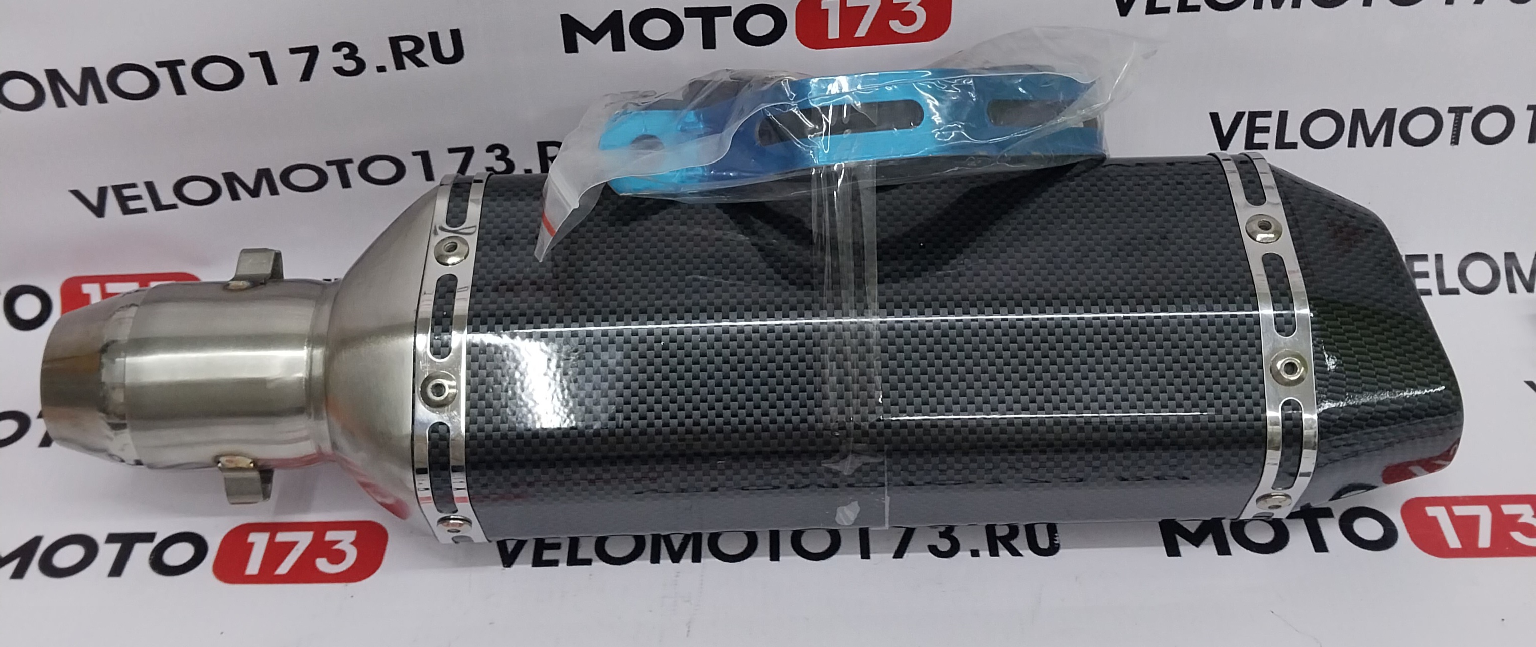 Глушитель AKRAPOVIC  #4 (L=370) шестигранный карбон