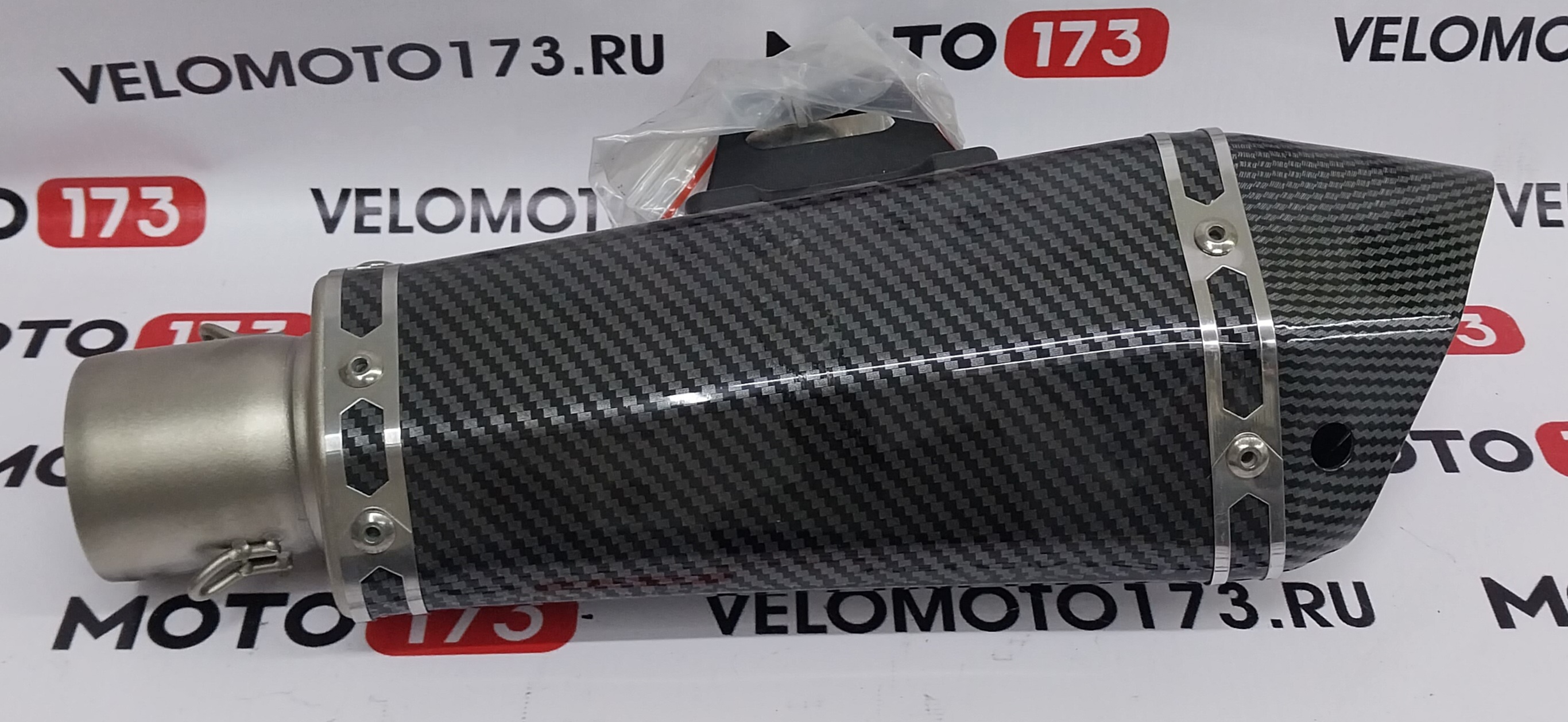 Глушитель AKRAPOVIC  #8 (L=180) шестигранный карбон