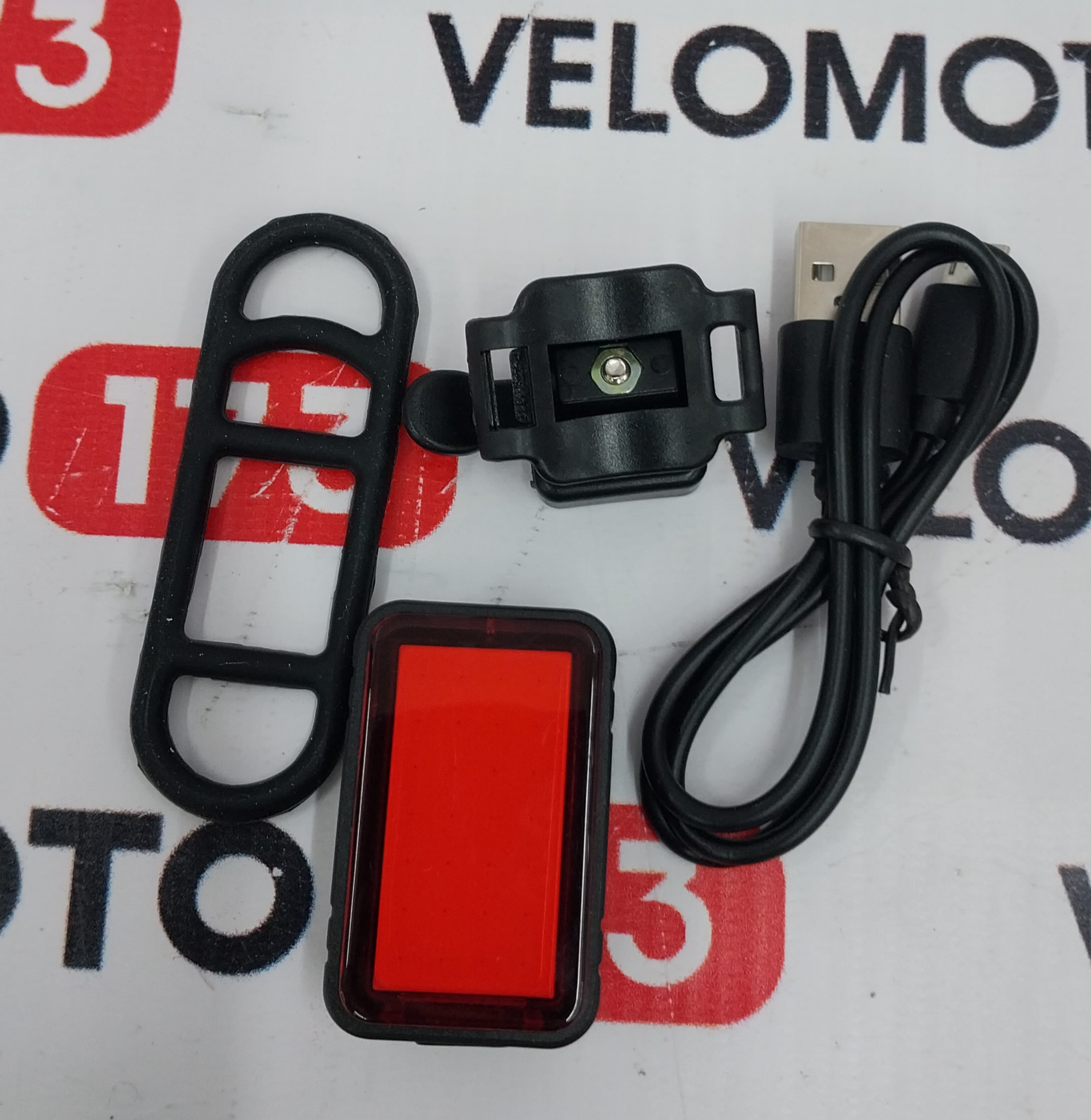 Фонарь STG TL5510 задний 30 лм. Usd  350 mAH