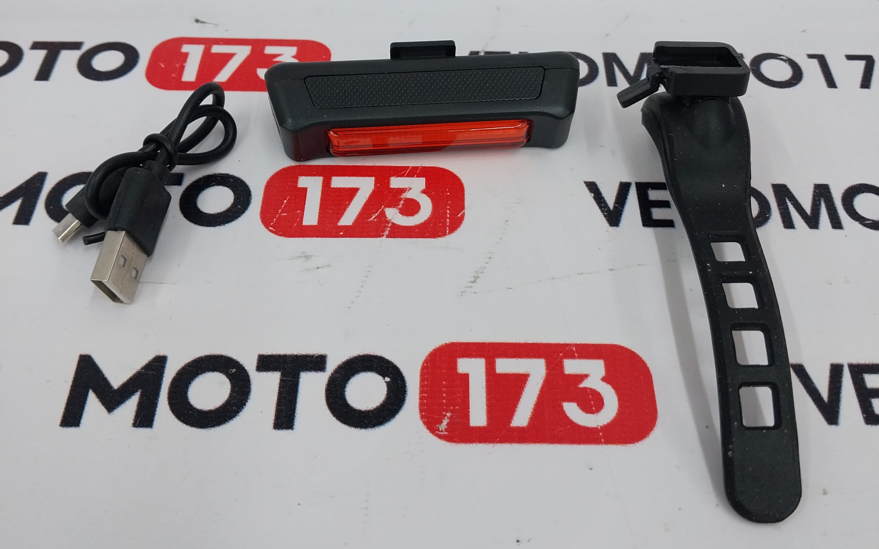 Фонарь велосипедный STG,JY7043, передний, USB, резин. Хомут. Аккум (3.7V / 550mAh) X81482