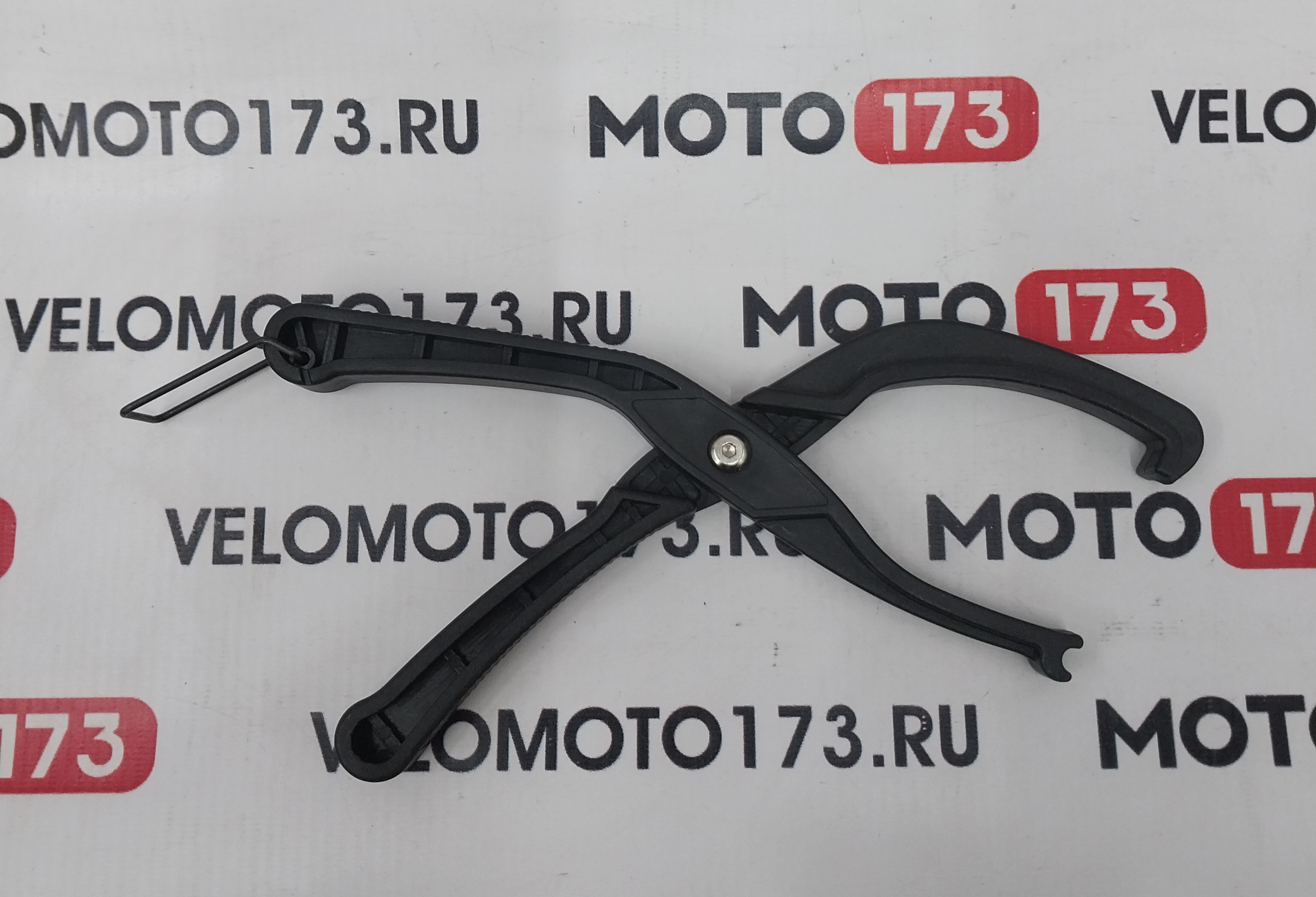 Инструмент разбортовки покрышек зажим